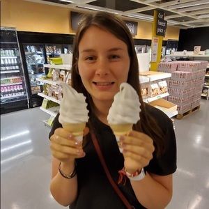 Meet your Posher, Anna